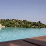La Colombiera Wine&relais Resort *