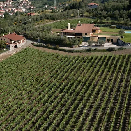 La Colombiera Wine&relais 度假村 *